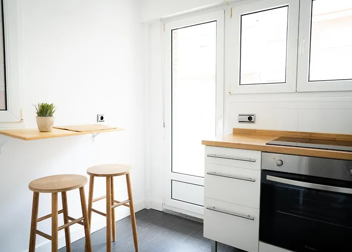 Ondarreta Beach Apartment