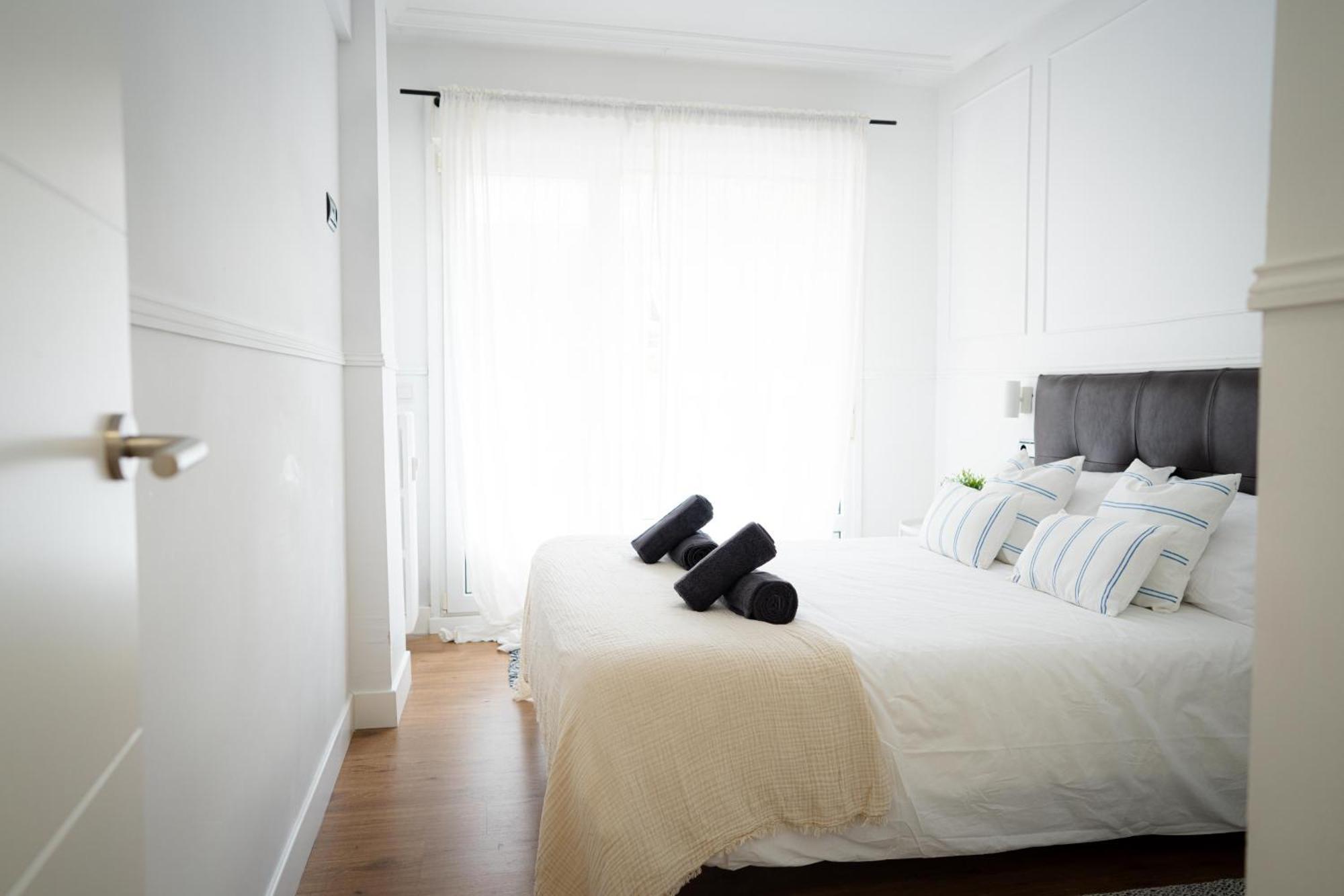 Ondarreta Apartment *